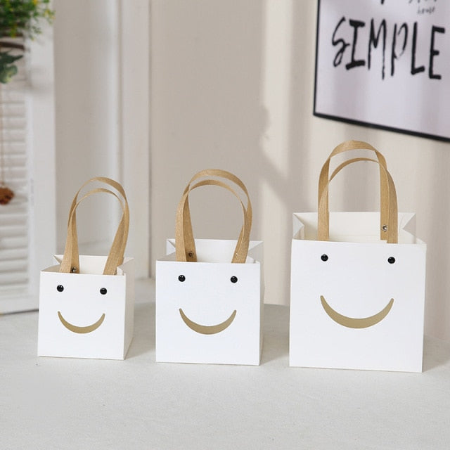 Hand-Held Kraft Paper Gift Bag