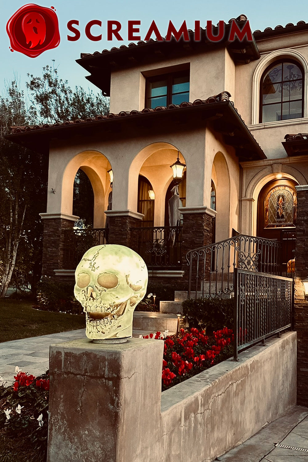 SCREAMIUM 20-Inch Animated Light-Up Skull Prop